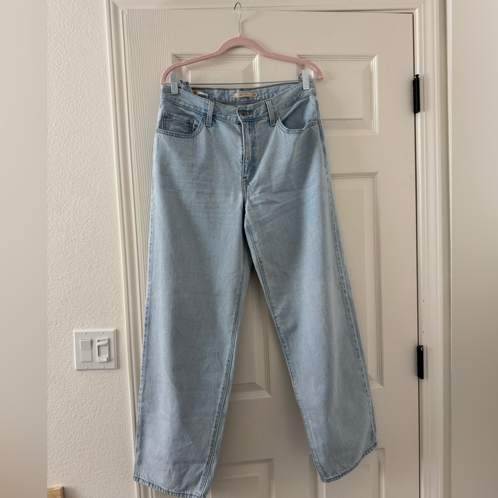 Levi's Women's Light Blue Baggy dad jean